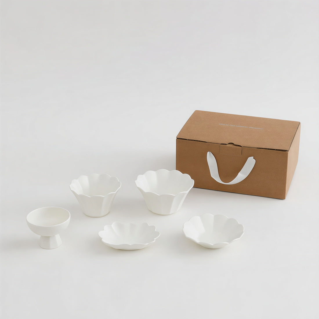 Moi Ceramic Dinnerware Set (5-Piece)