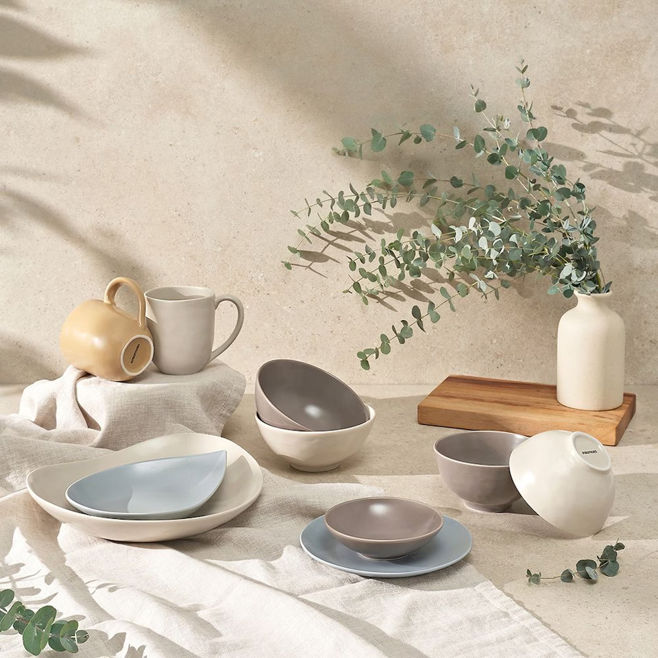 Neoul Dinnerware Set for 2 (10-Piece)