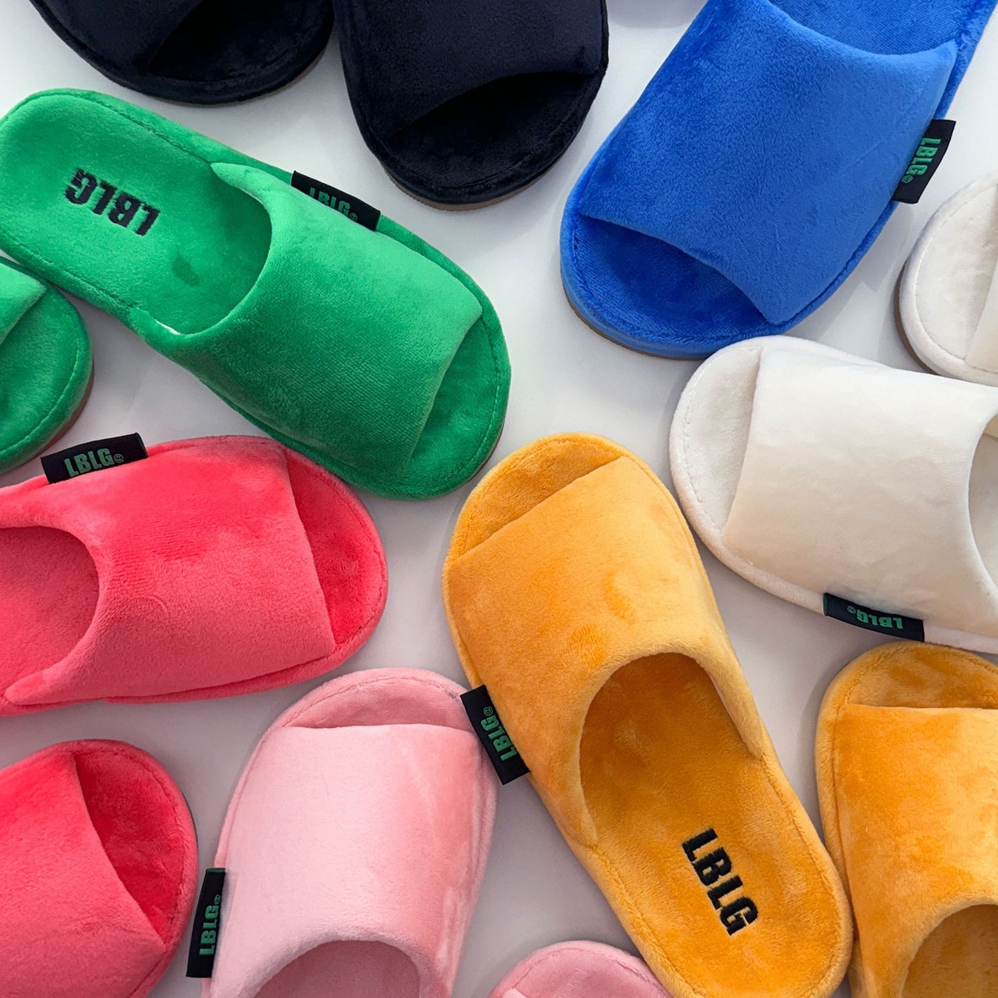 Rollin Velvet Room Slippers