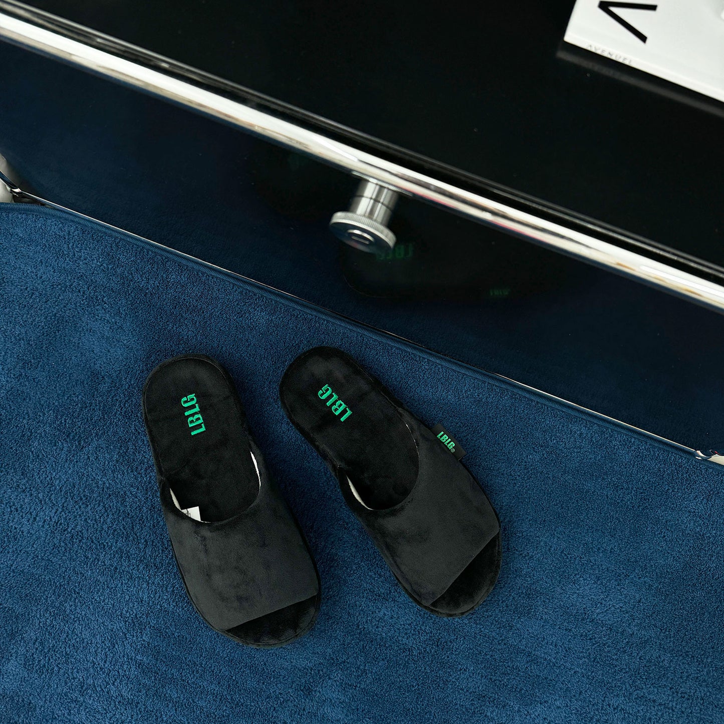 Rollin Velvet Room Slippers