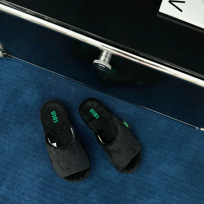 Rollin Velvet Room Slippers