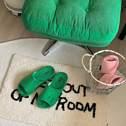 Rollin Velvet Room Slippers