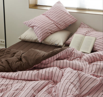 Dreamy Ribbon-Tie Comforter Set