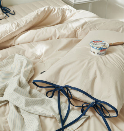 Dreamy Ribbon-Tie Comforter Set