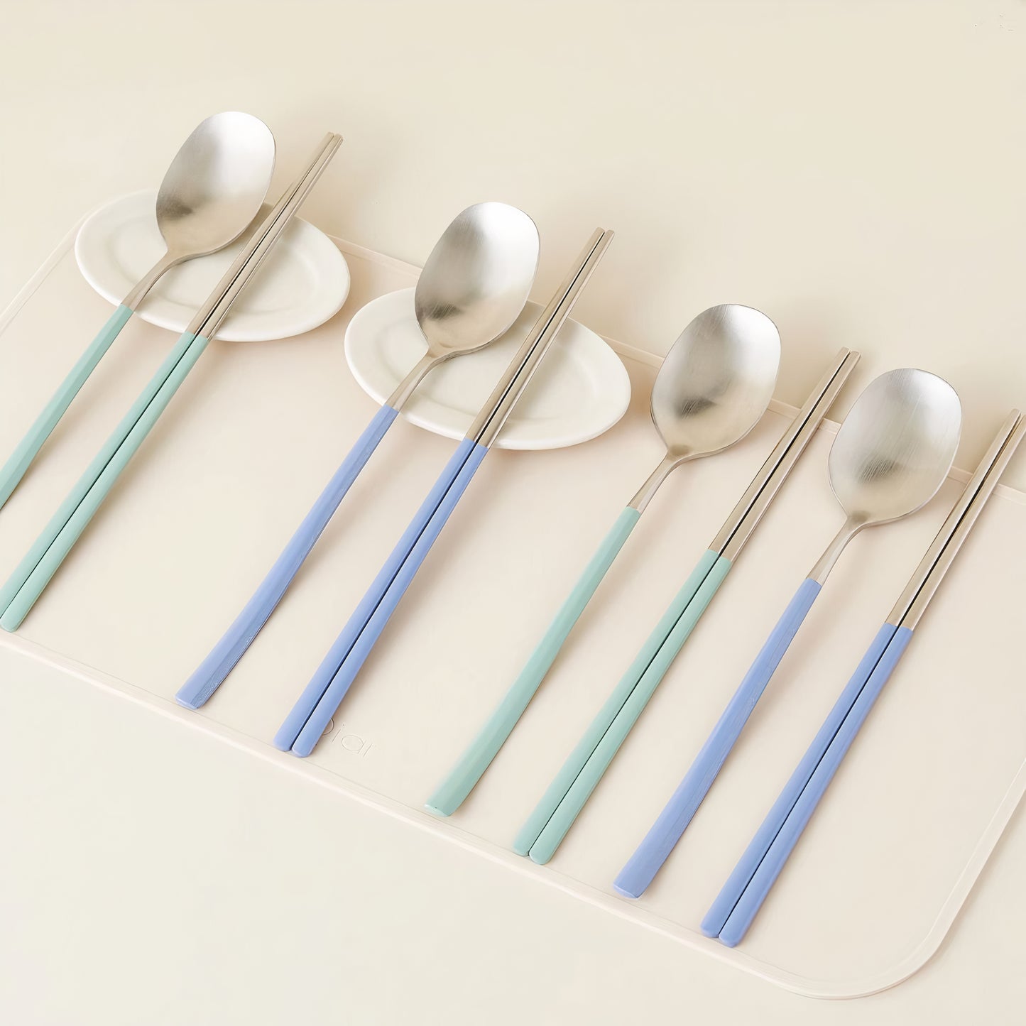 Glitter Pearl Flatware Set for 4