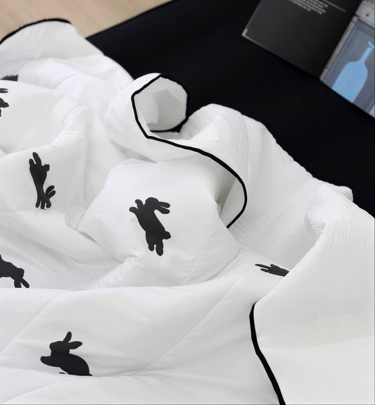 Summer Bunny Cool-Touch Seersucker Comforter Set - close up