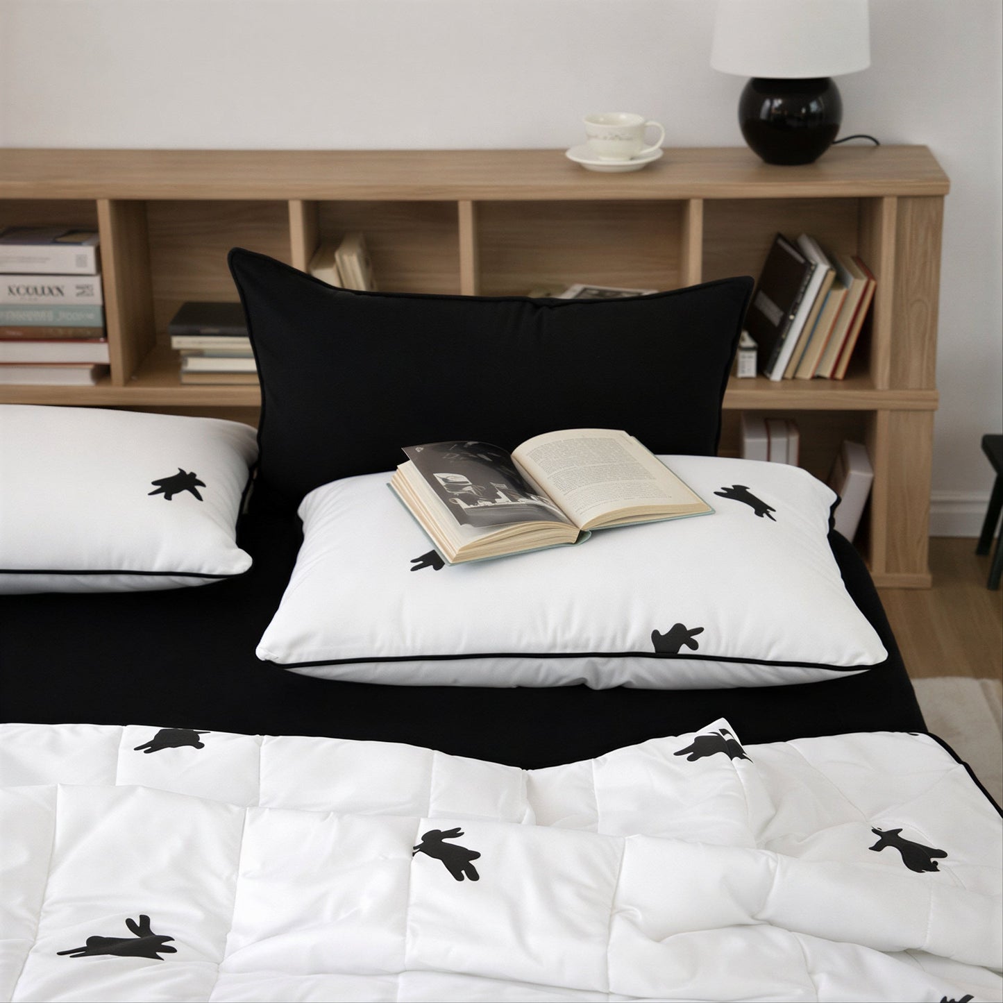 Summer Bunny Cool-Touch Seersucker Comforter Set - lifestyle