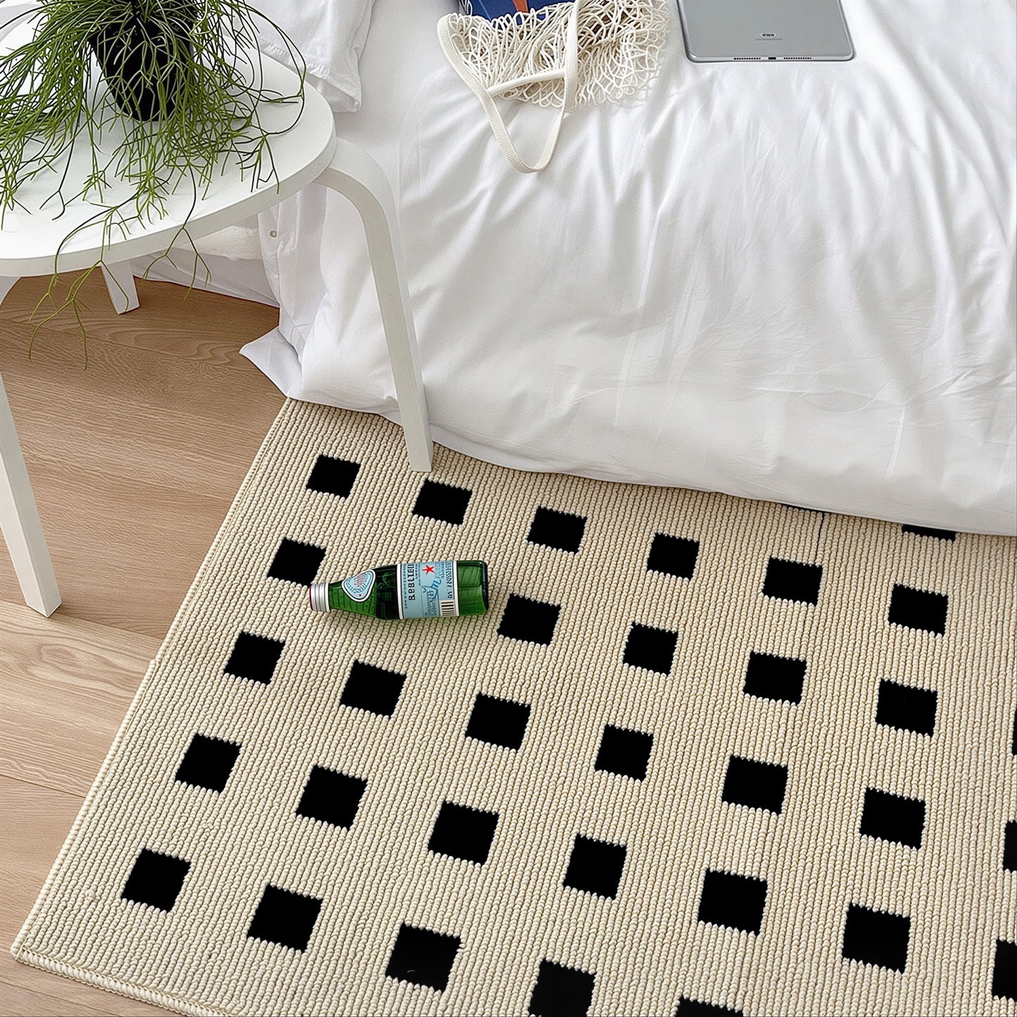 Checkerboard Mood Mat - close up