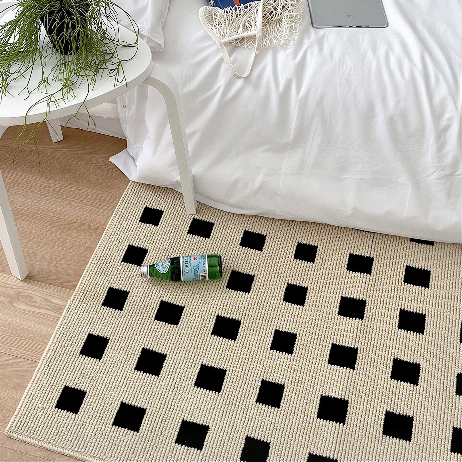 Checkerboard Mood Mat - close up