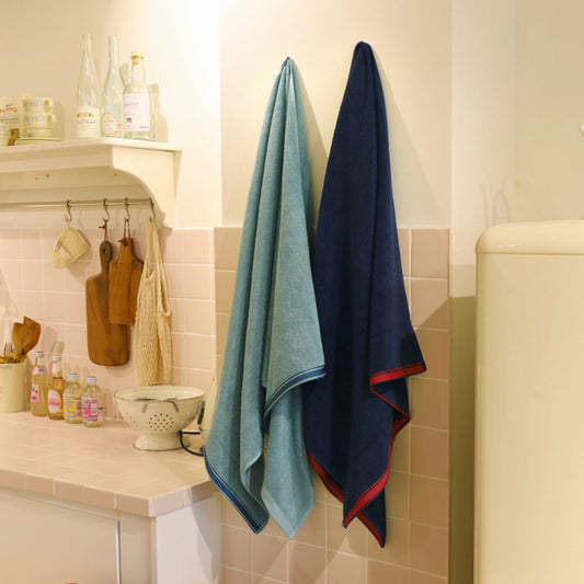 Modern Border Bath Towel