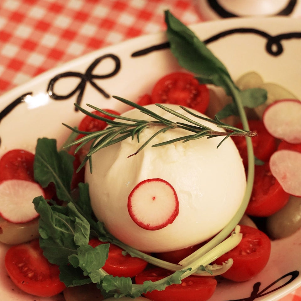 Ribbon & Heart Salad Bowl - close up