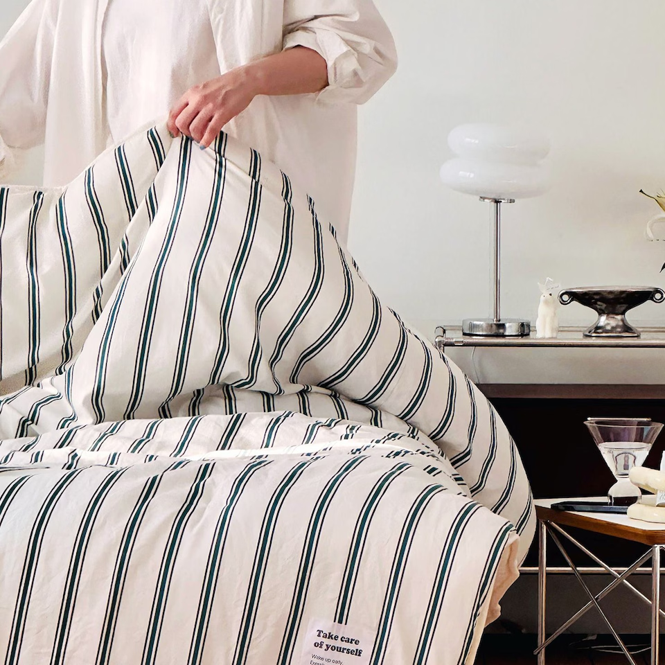 Deep Sleep Stripe All Season Comforter Set