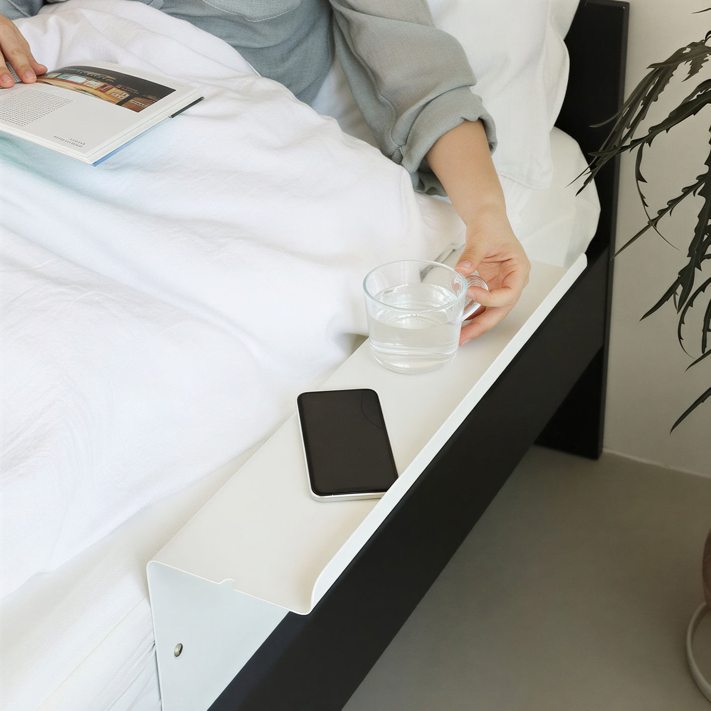 Blanc Bed Gap Side Shelf