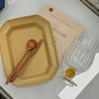 Tulip Wine Glass (Set of 2) & Vintage Square Plate Gift Set