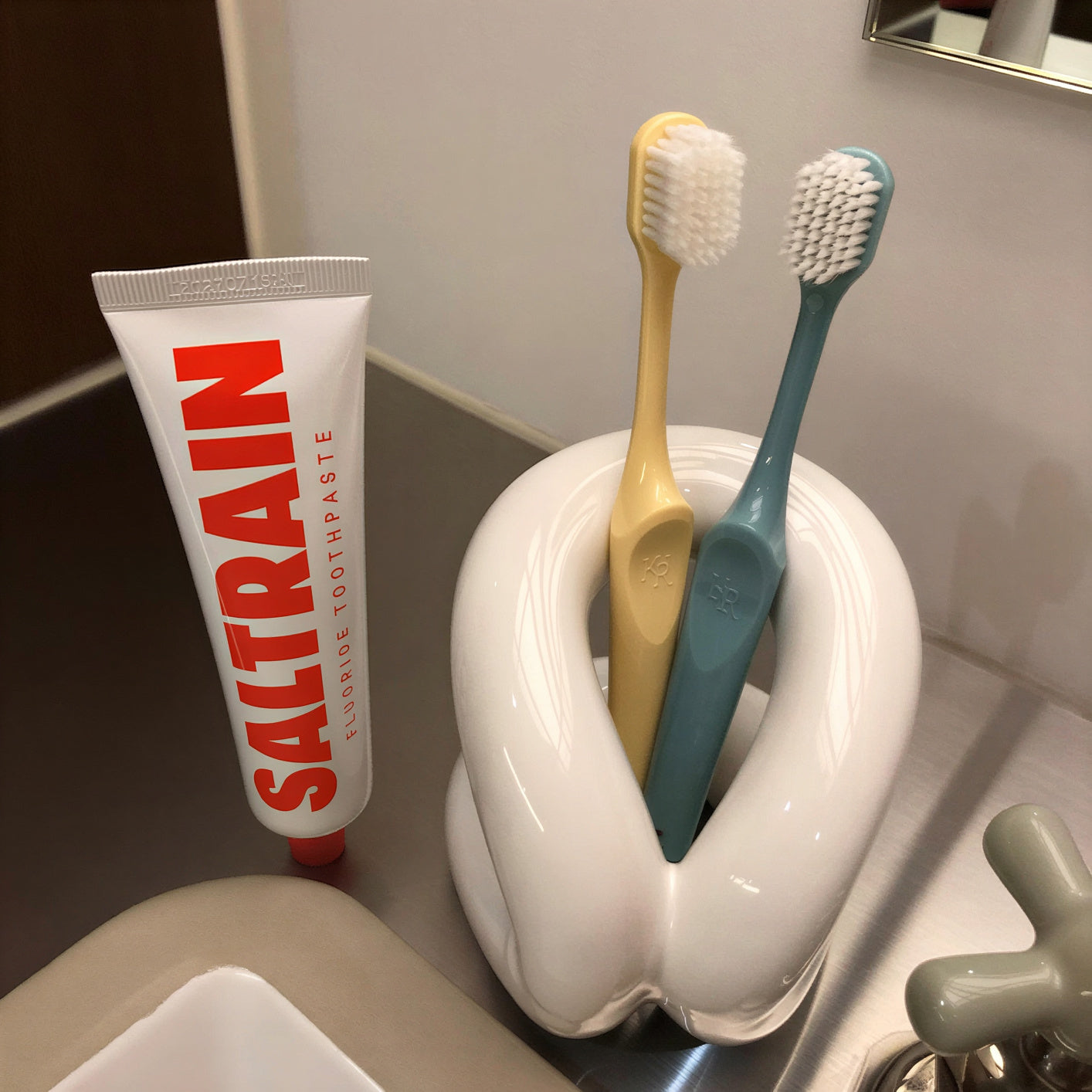 Ceramic Toothbrush Holder and Tray Set