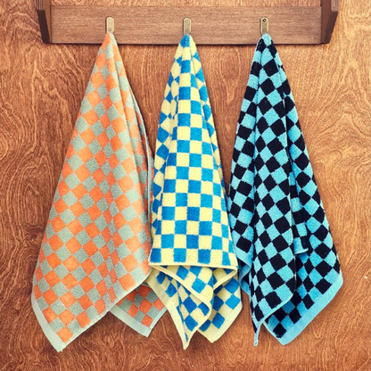 Checkerboard & Stripe Hotel Bath Towel Set (10-Pack)