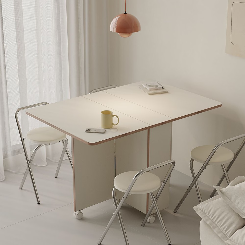 E0 Round Extendable Rolling Dining Table with Storage