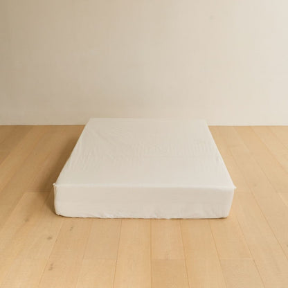 Bonne Nuit High-Density Mattress Fitted Sheet - close up