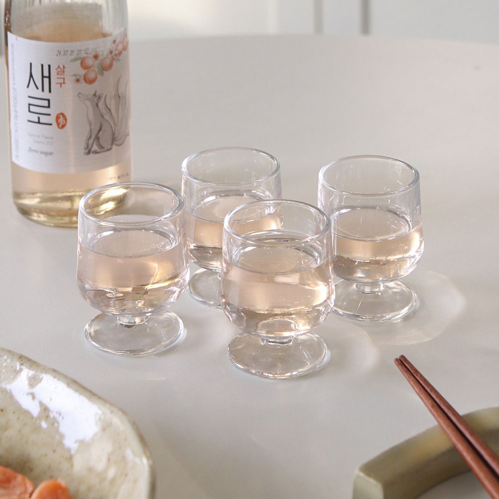 Square Fit Goblet Soju Glass 4-Piece Set - close up