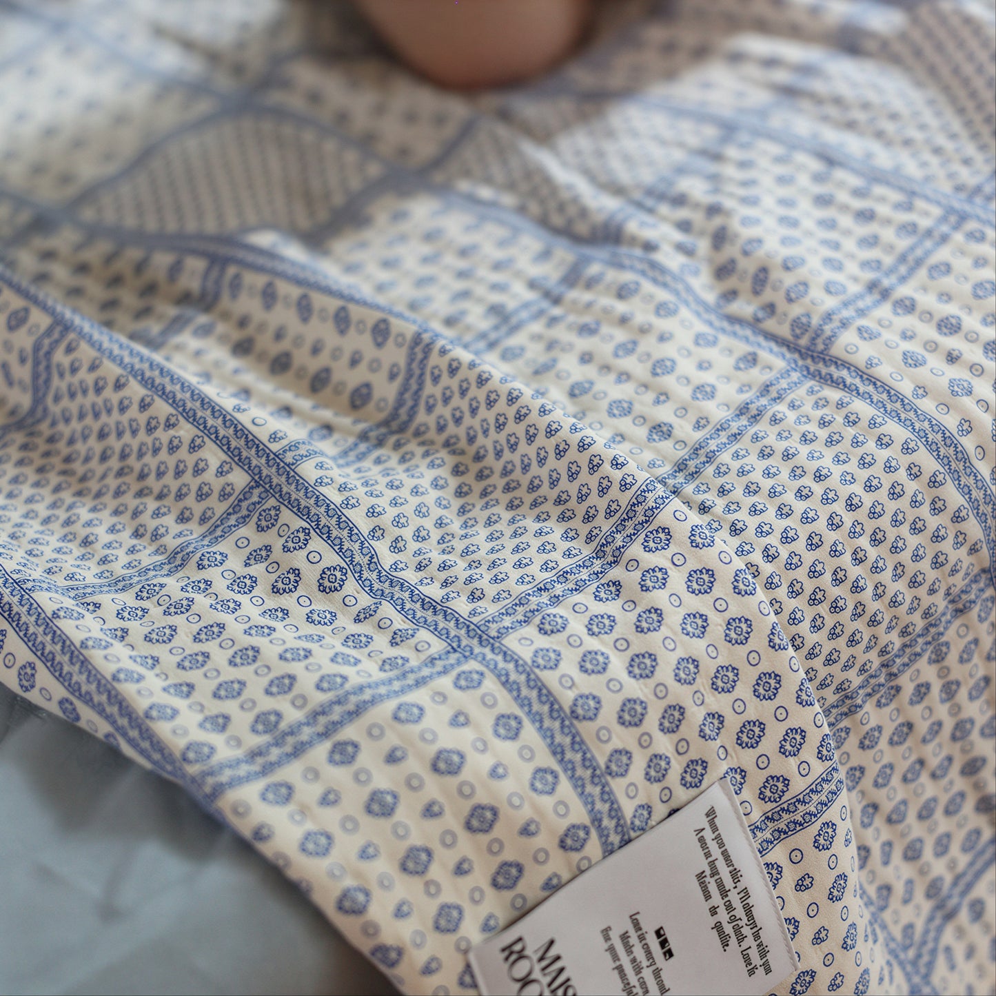 Muli Ethnic Gauze Blanket - image 9 of 10