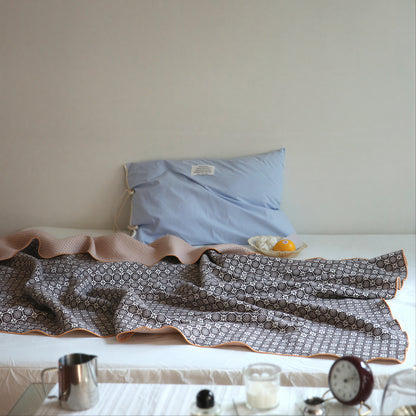 Muli Ethnic Gauze Blanket - detail view