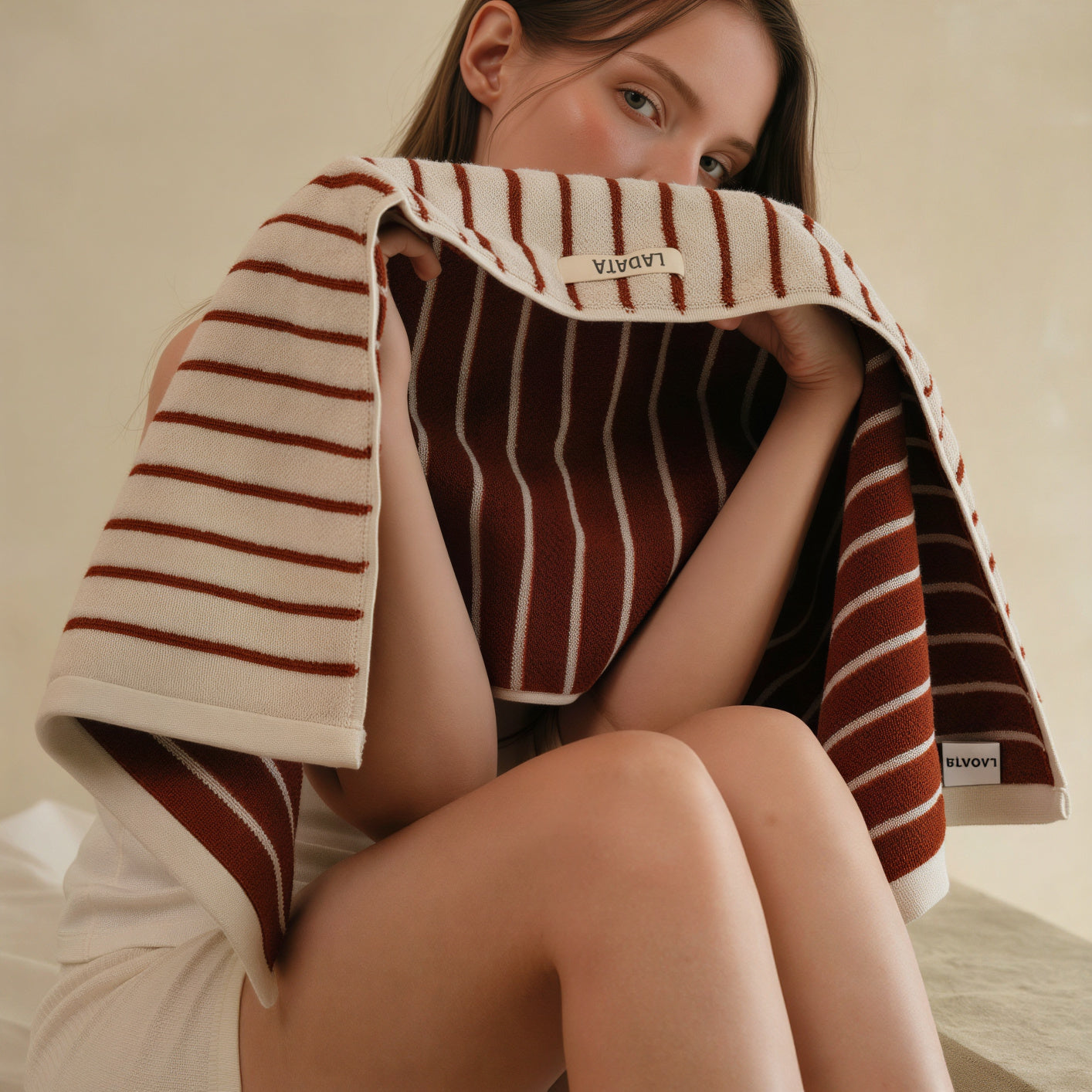 Double-Sided Pattern Hotel Towel Set (5-Piece)