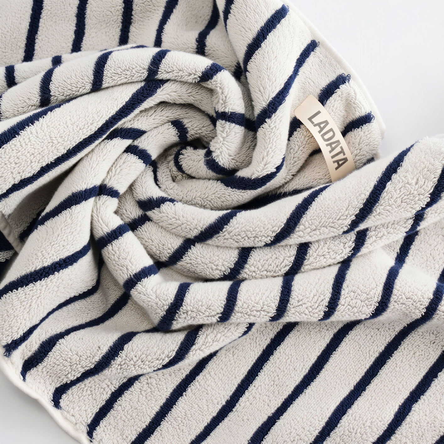 Double-Sided Pattern Hotel Towel Set (5-Piece)