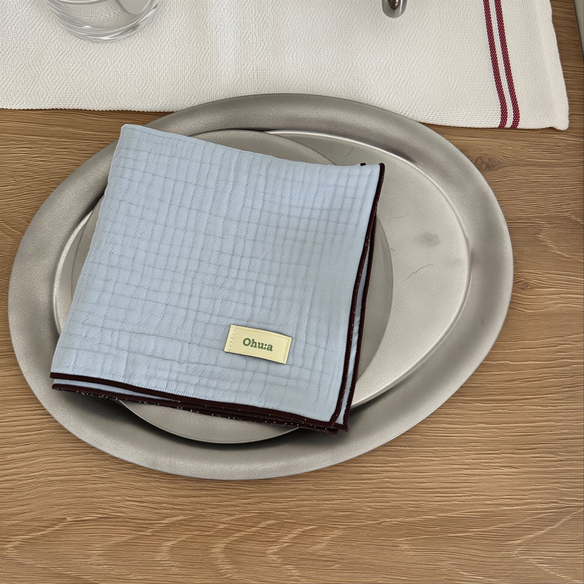 Lolli 3-Layer Gauze Kitchen Towel Set - lifestyle