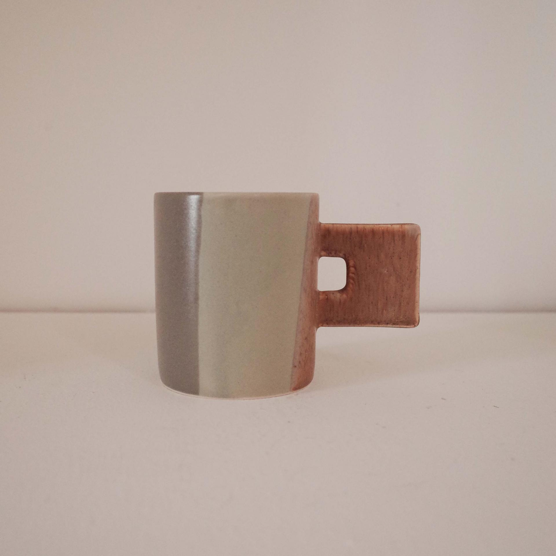 Layer Mug - Night - lifestyle