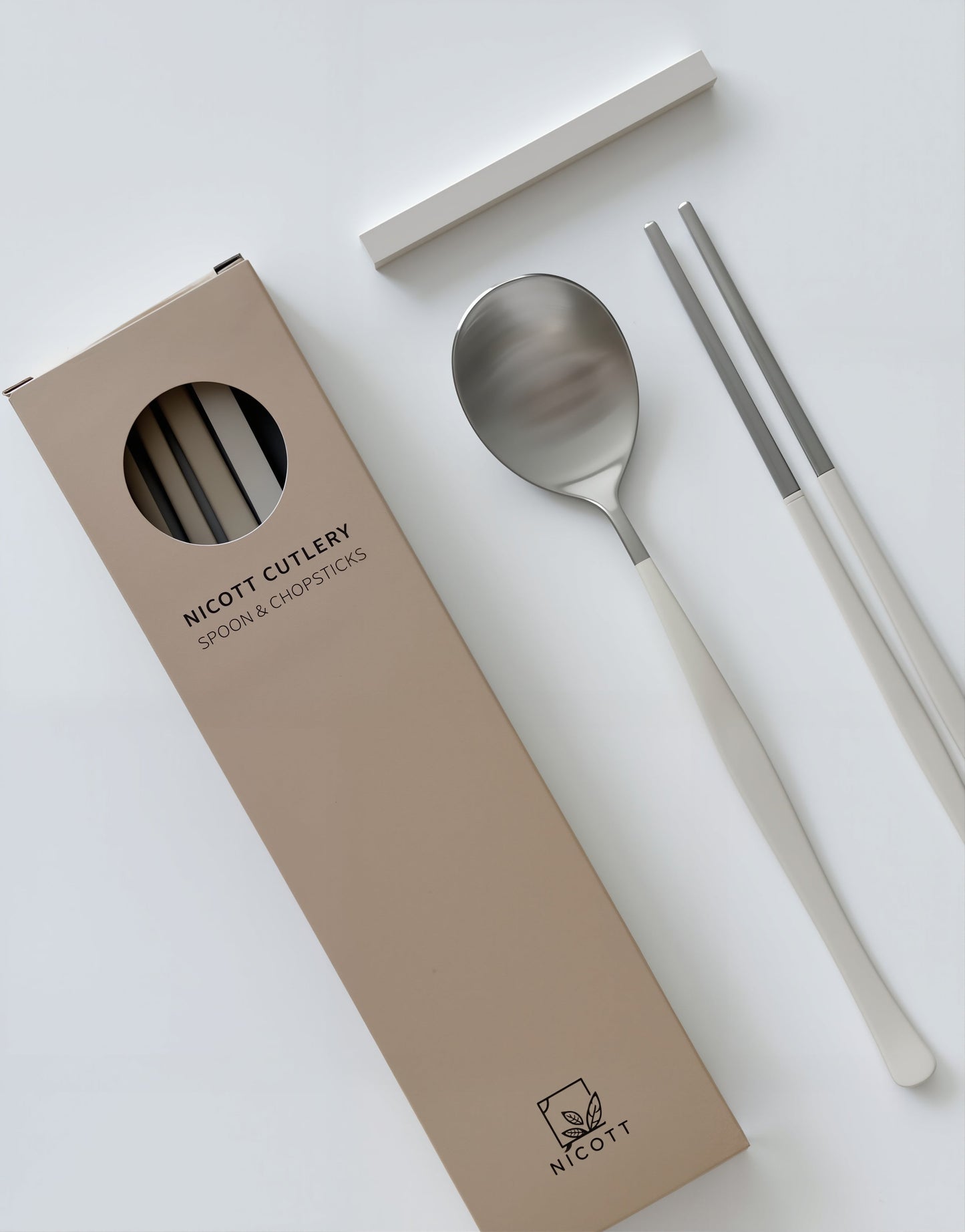 Satin Color Cutlery & Rest 4-Person Gift Set