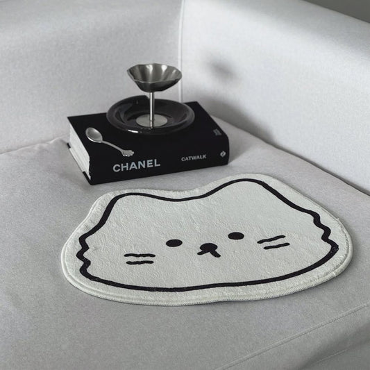 Chichi Face Mini Mat - detail view