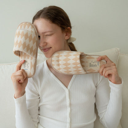 Cozy Patterned Indoor Slippers - image 5 of 8