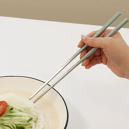 Dotty 4-Person Spoon & Chopstick Set