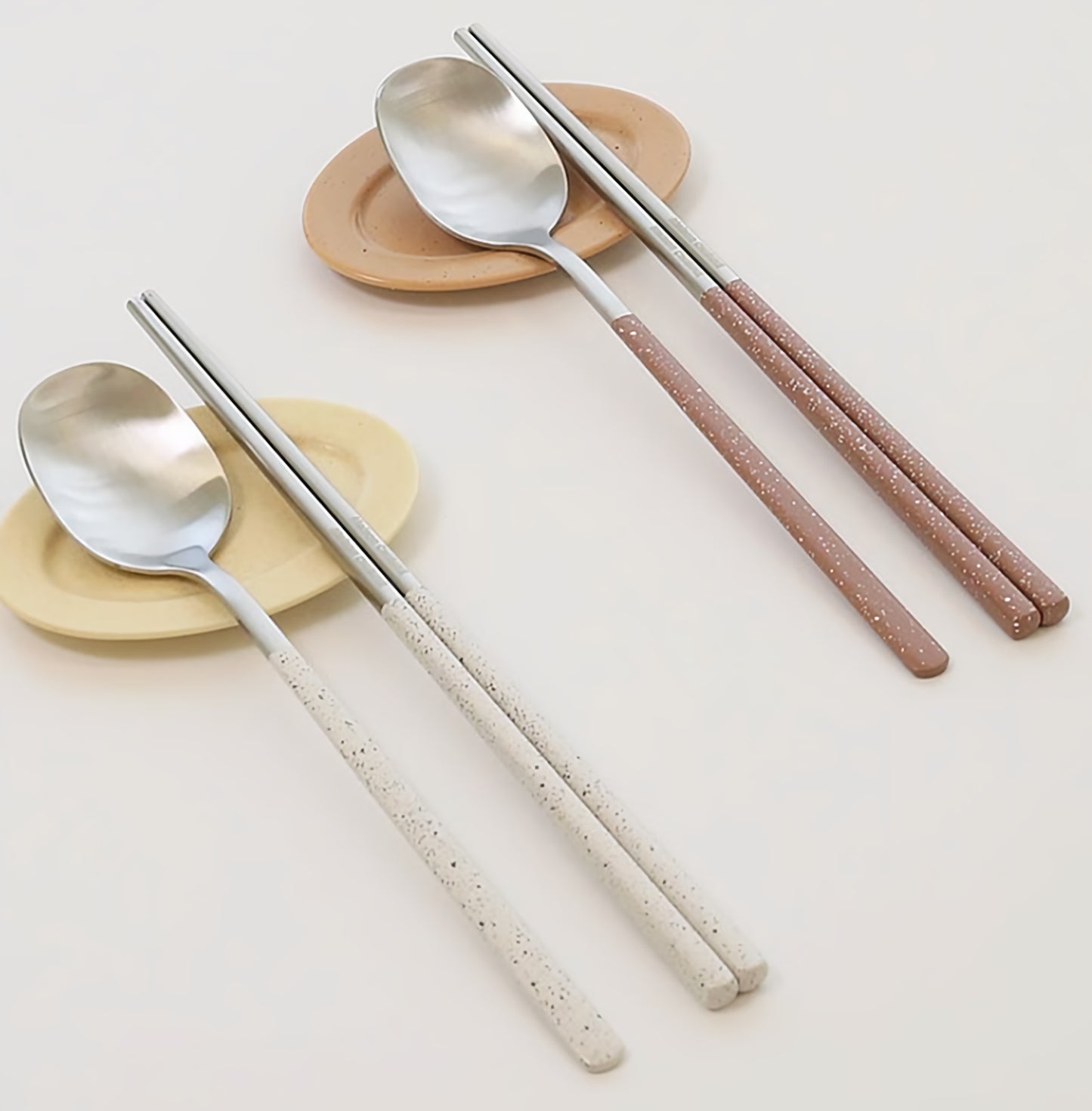 Dotty 4-Person Spoon & Chopstick Set