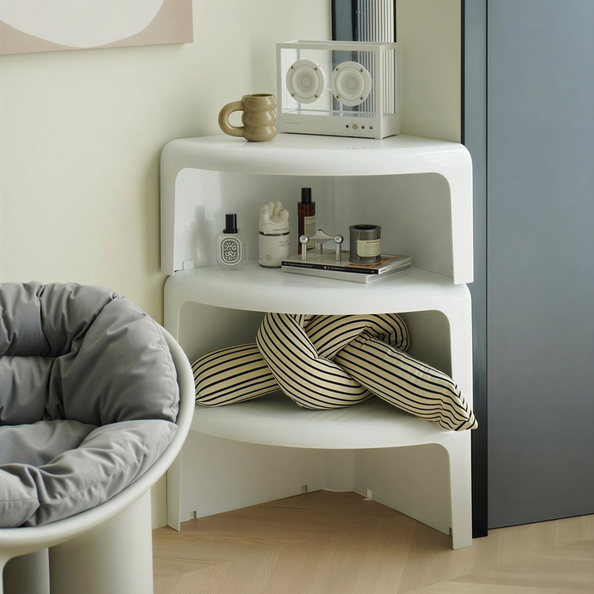 Quarter Modular Round Coffee Table