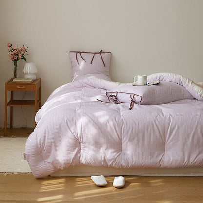 Daily Dream Dust-Free Comforter & Pillow Set - detail view