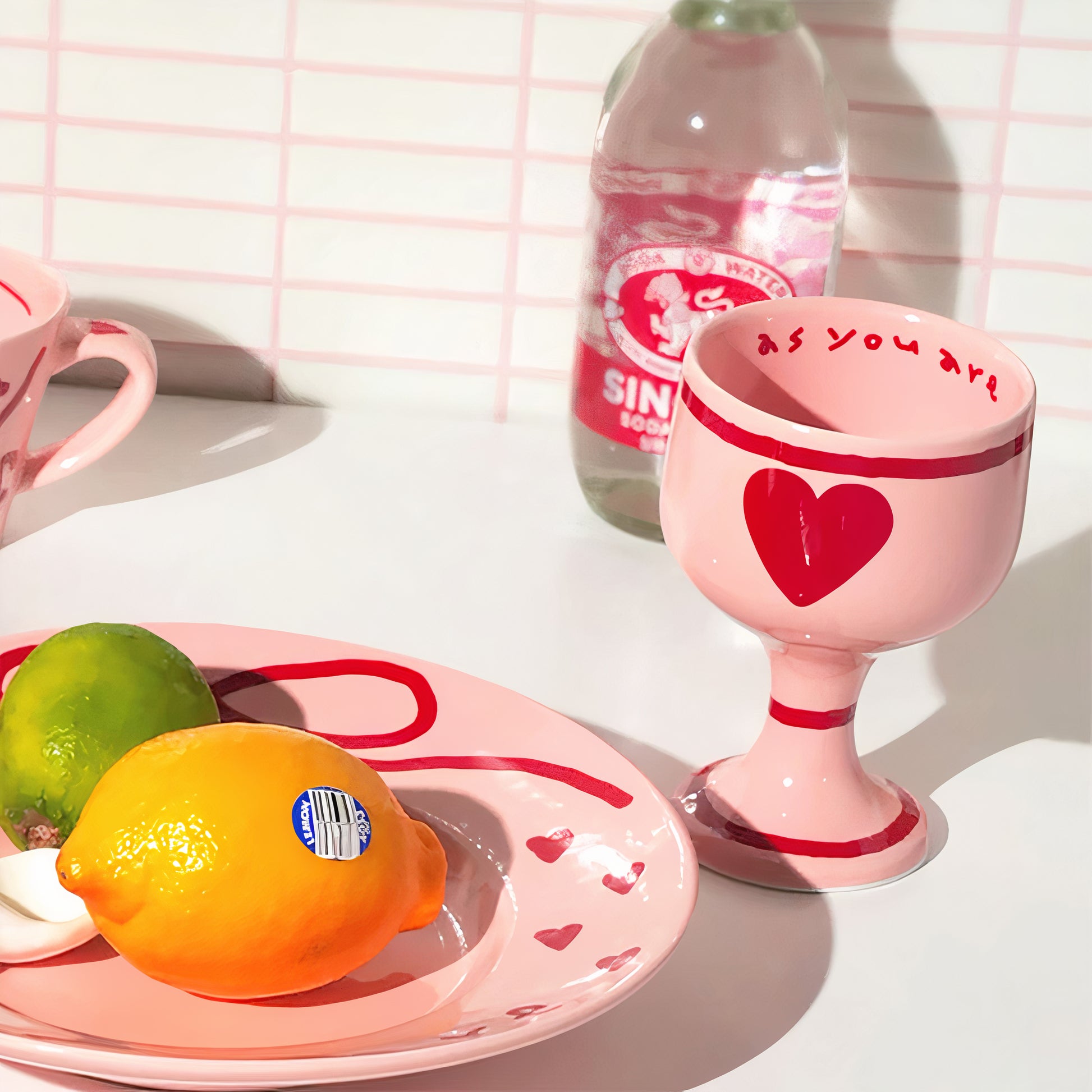 Pink Edition Ceramic Heart Wine Glass - close up