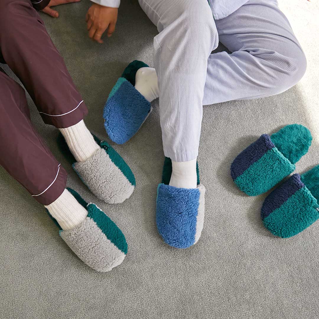 Fleece Wide Indoor Slippers