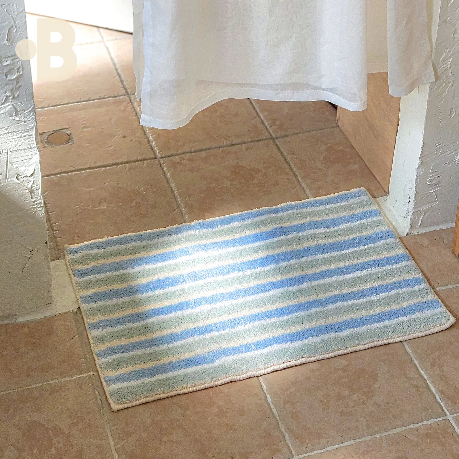 Apple Green Sherbet Tufted Rug - detail view