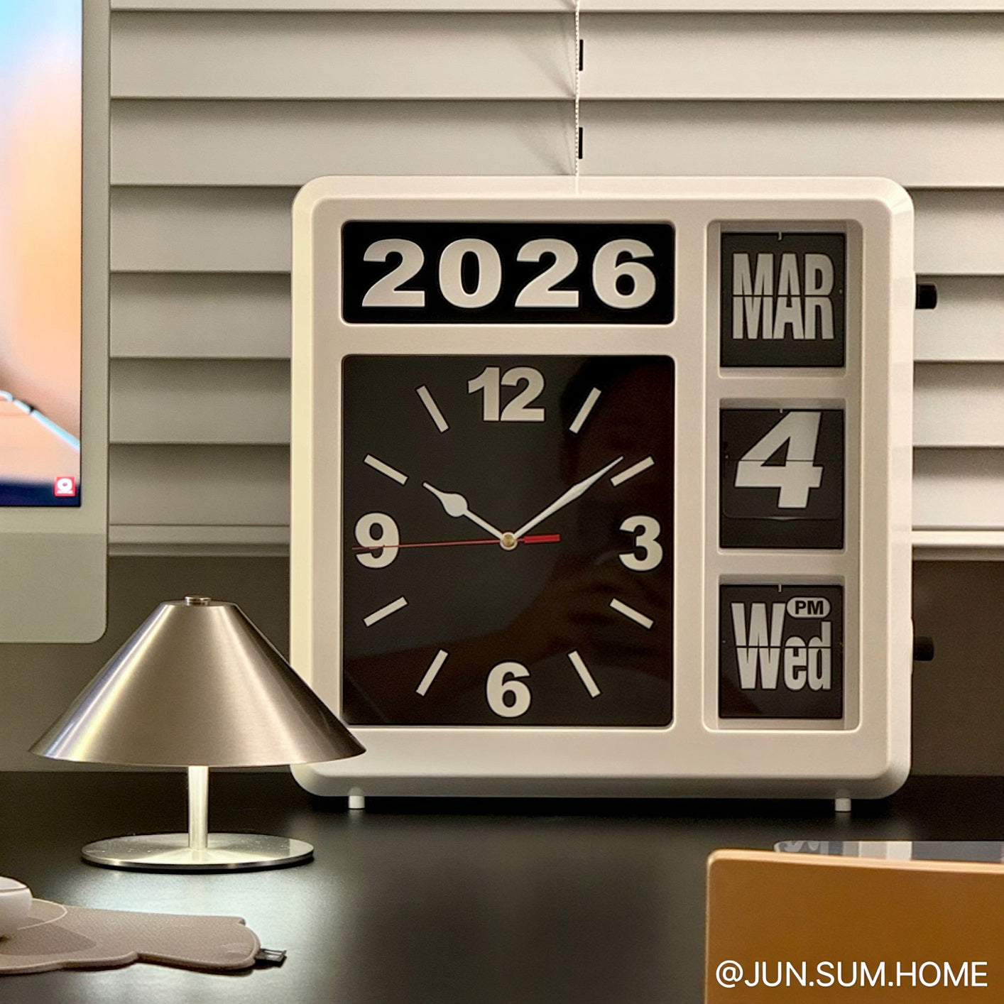 Wemble Silent Flip Perpetual Calendar Wall Clock