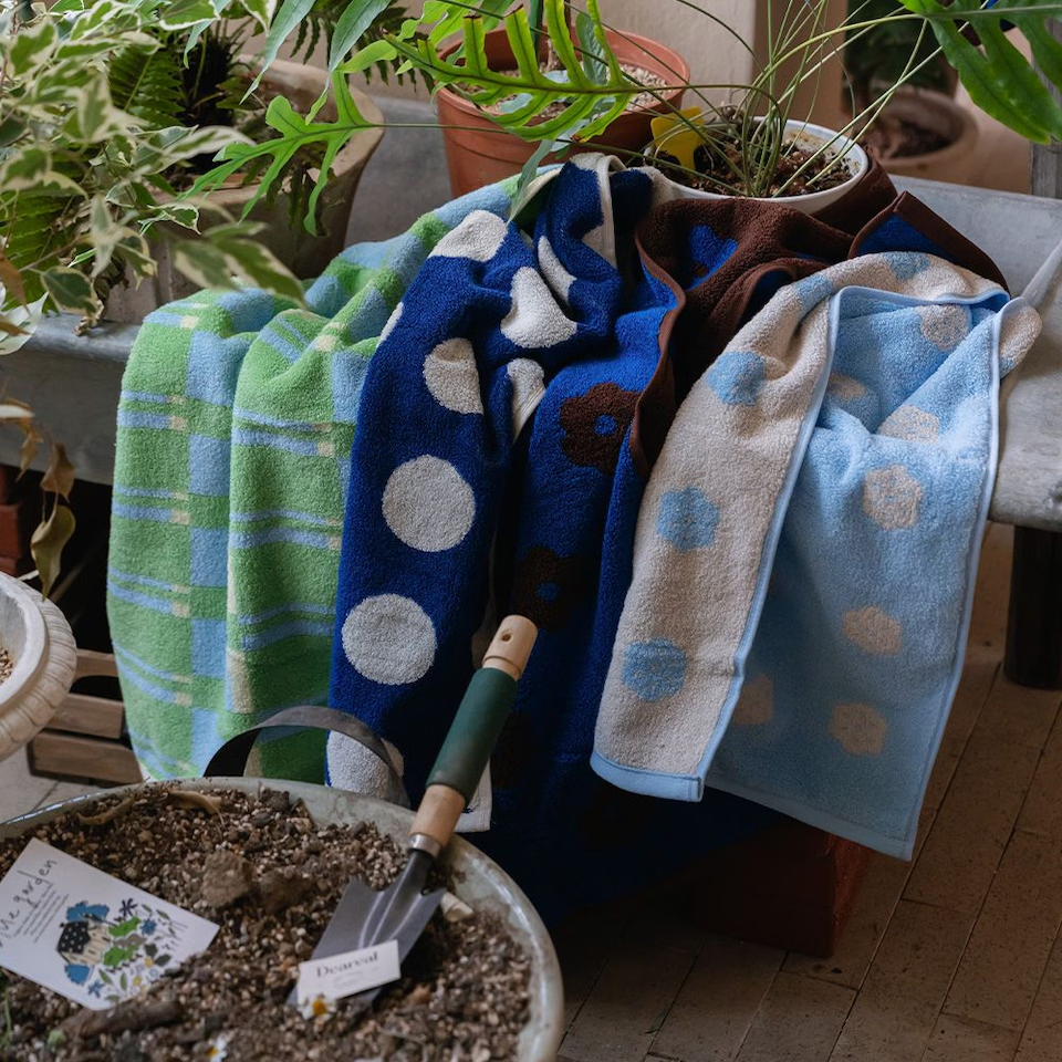 Blue Garden 40s Combed Cotton Hotel Towel Gift Set (4-Piece)
