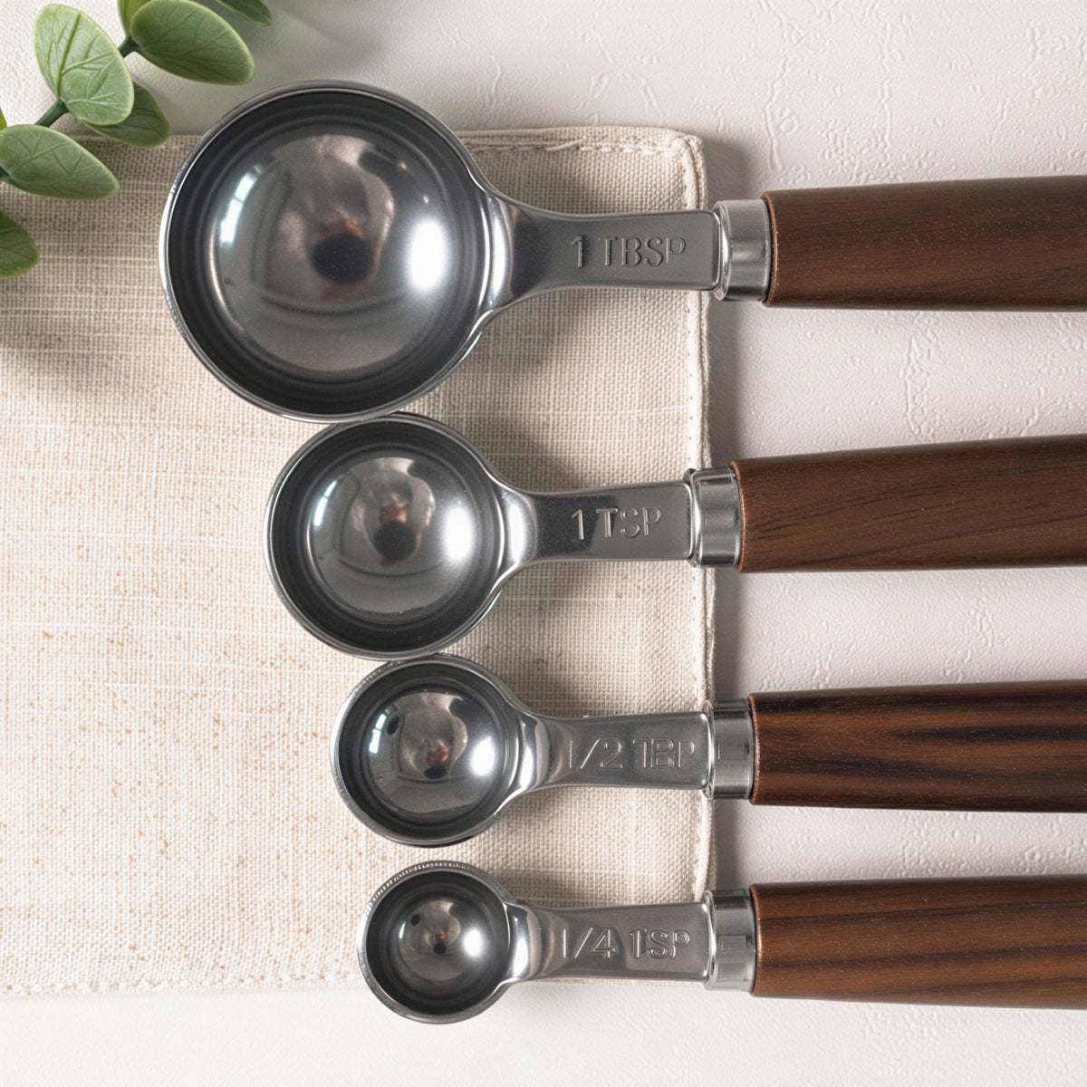 Walnut Handle Measuring Spoons (Set of 4)