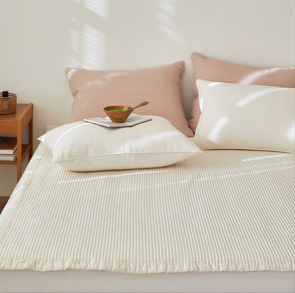 Eve Garden Pigment-Washed Comforter Pad