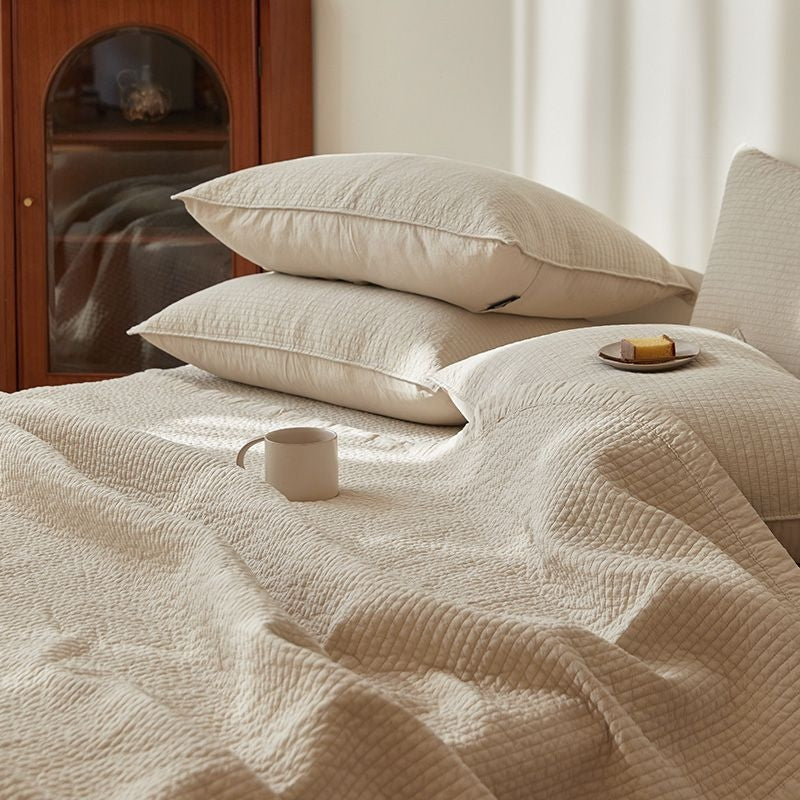 Eve Garden Pigment-Washed Comforter Pad