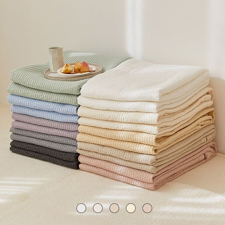 Eve Garden Pigment-Washed Comforter Pad