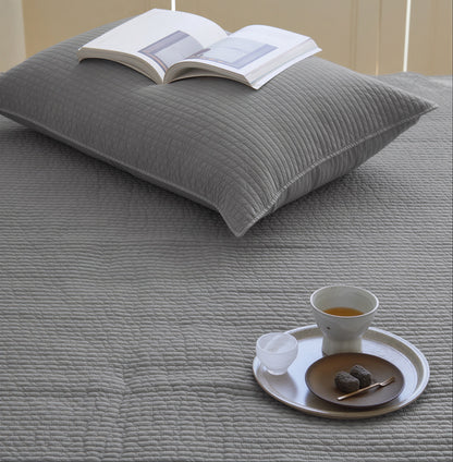 Eve Garden Pigment-Washed Comforter Pad