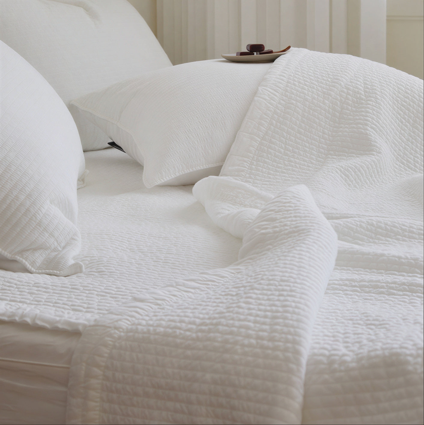 Eve Garden Pigment-Washed Comforter Pad