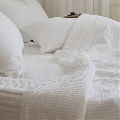Eve Garden Pigment-Washed Comforter Pad