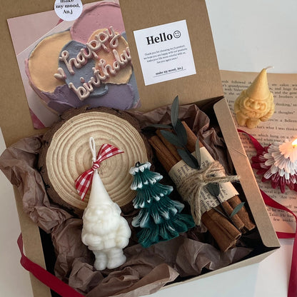 Santa & Tree Candle Holiday Gift Set