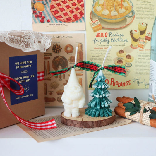 Santa & Tree Candle Holiday Gift Set